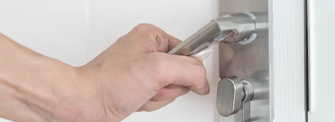 Expert Garage Door Opener Repair and Installation in Tarpon Springs, FL